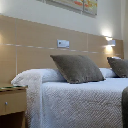 ペンション ウルメア 2* サン・セバスティアン